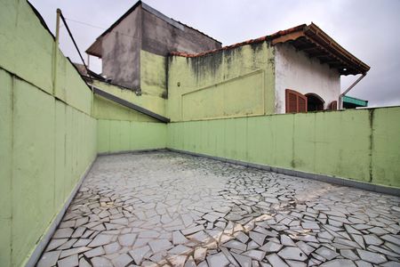 Casa à venda com 250m², 2 quartos e 1 vagaVaranda