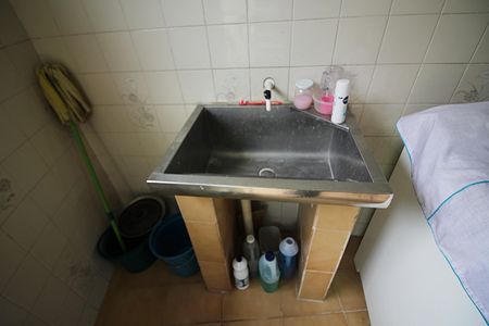 Casa à venda com 250m², 2 quartos e 1 vagaÁrea de Serviço