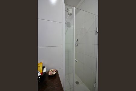 Casa à venda com 250m², 2 quartos e 1 vagaBanheiro Social