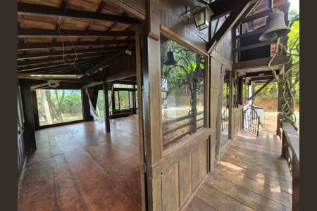 Casa de condomínio para alugar com 100m², 2 quartos e 4 vagasVaranda