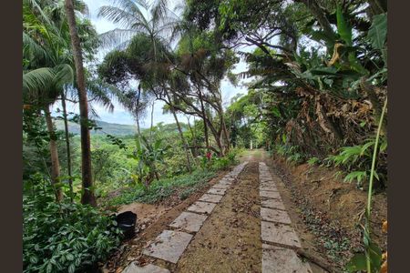 Casa de condomínio para alugar com 100m², 2 quartos e 4 vagasEntrada