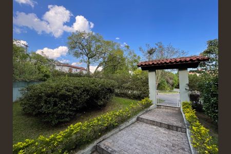 Casa de condomínio para alugar com 390m², 5 quartos e 4 vagasFachada