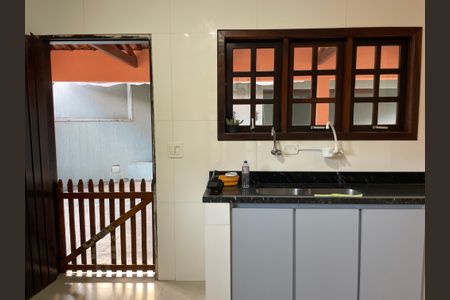 Casa de condomínio para alugar com 390m², 5 quartos e 4 vagasQuarto de Serviço