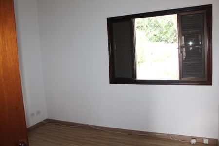 Casa de condomínio para alugar com 390m², 5 quartos e 4 vagasQuarto 2