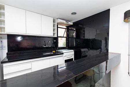 Apartamento à venda com 52m², 1 quarto e 1 vagaCozinha