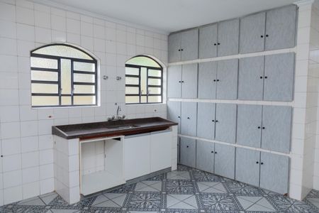 Casa à venda com 350m², 3 quartos e 4 vagasCozinha