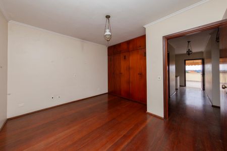Casa à venda com 350m², 3 quartos e 4 vagasQuarto 2