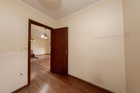 Casa à venda com 350m², 3 quartos e 4 vagasEdícula - Escritório