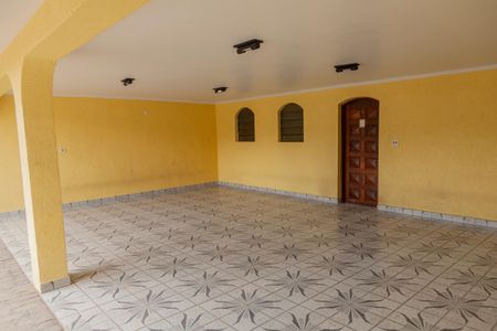 Casa à venda com 350m², 3 quartos e 4 vagasGaragem