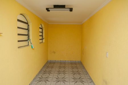 Casa à venda com 350m², 3 quartos e 4 vagasHall