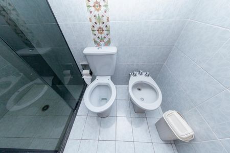 Casa à venda com 350m², 3 quartos e 4 vagasBanheiro 2