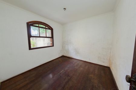 Casa à venda com 350m², 3 quartos e 4 vagasEdícula