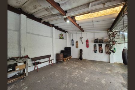 Casa à venda com 130m², 2 quartos e 7 vagasQuintal