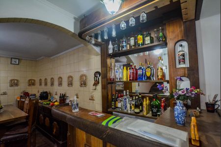 Casa à venda com 130m², 2 quartos e 7 vagasDetalhe Sala