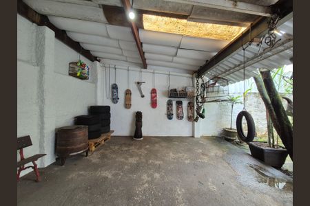 Casa à venda com 130m², 2 quartos e 7 vagasQuintal