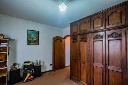 Casa à venda com 130m², 2 quartos e 7 vagasQuarto 2