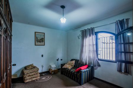 Casa à venda com 130m², 2 quartos e 7 vagasQuarto 2