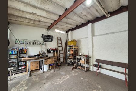 Casa à venda com 130m², 2 quartos e 7 vagasQuintal