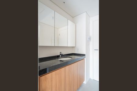 Apartamento à venda com 33m², 1 quarto e sem vagaBanheiro
