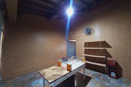 Casa à venda com 514m², 3 quartos e 3 vagasSala 2