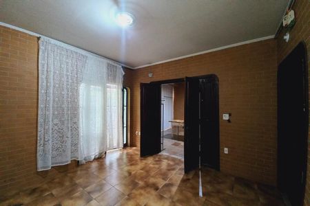 Casa à venda com 514m², 3 quartos e 3 vagasSala