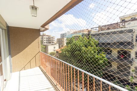 Apartamento para alugar com 90m², 3 quartos e 1 vagaSala