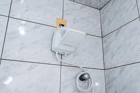 Apartamento à venda com 82m², 3 quartos e 2 vagasBanheiro de serviço