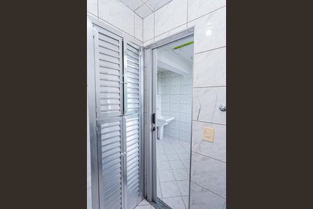 Apartamento à venda com 82m², 3 quartos e 2 vagasBanheiro de serviço