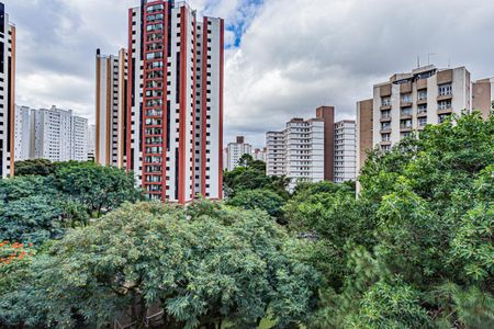 Apartamento à venda com 82m², 3 quartos e 2 vagasVista Quarto 2