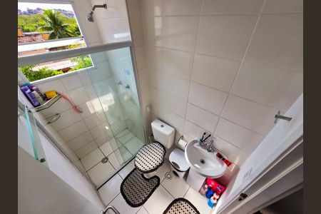 Apartamento para alugar com 46m², 2 quartos e sem vaga Apartamento para alugar com 46m², 2 quartos e sem vagaBanheiro