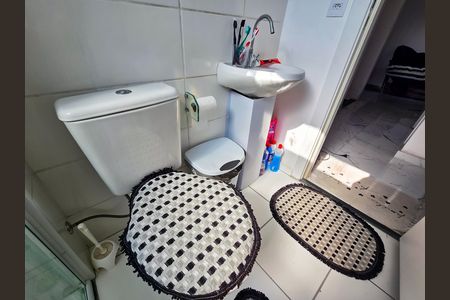 Apartamento para alugar com 46m², 2 quartos e sem vaga Apartamento para alugar com 46m², 2 quartos e sem vagaBanheiro