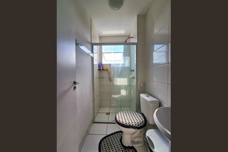 Apartamento para alugar com 46m², 2 quartos e sem vaga Apartamento para alugar com 46m², 2 quartos e sem vagaBanheiro