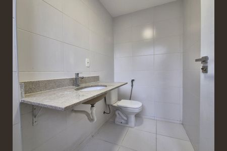 Casa de condomínio à venda com 133m², 3 quartos e 2 vagas Casa de condomínio à venda com 133m², 3 quartos e 2 vagasBanheiro da Suíte 3