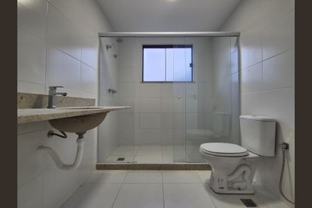 Casa de condomínio à venda com 133m², 3 quartos e 2 vagas Casa de condomínio à venda com 133m², 3 quartos e 2 vagasBanheiro da Suíte 1
