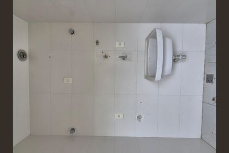 Casa de condomínio à venda com 133m², 3 quartos e 2 vagas Casa de condomínio à venda com 133m², 3 quartos e 2 vagasÁrea de Serviço