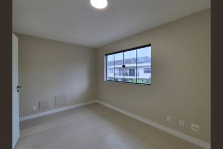 Casa de condomínio à venda com 133m², 3 quartos e 2 vagas Casa de condomínio à venda com 133m², 3 quartos e 2 vagasSuíte 2