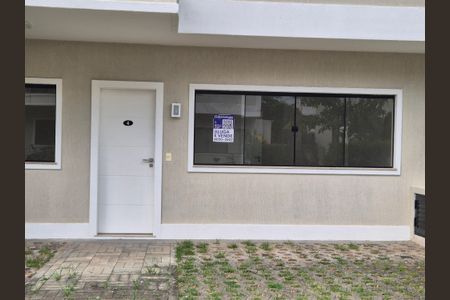 Casa de condomínio à venda com 133m², 3 quartos e 2 vagas Casa de condomínio à venda com 133m², 3 quartos e 2 vagasPlaca