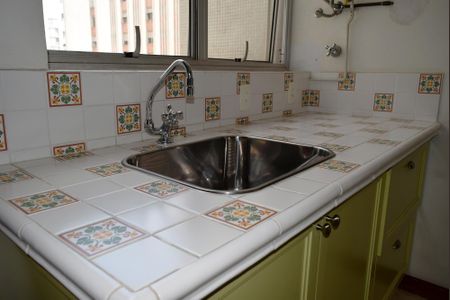 Apartamento à venda com 160m², 2 quartos e 2 vagasÁrea de Serviço