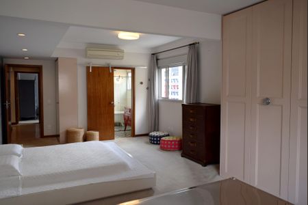 Apartamento à venda com 160m², 2 quartos e 2 vagasSuíte 2