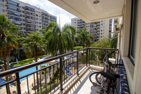 Apartamento para alugar com 83m², 2 quartos e 2 vagas Apartamento para alugar com 83m², 2 quartos e 2 vagasVaranda