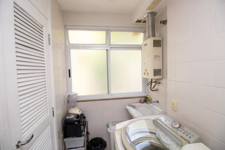 Apartamento para alugar com 83m², 2 quartos e 2 vagas Apartamento para alugar com 83m², 2 quartos e 2 vagasÁrea de Serviço