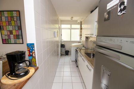 Apartamento para alugar com 83m², 2 quartos e 2 vagas Apartamento para alugar com 83m², 2 quartos e 2 vagasCozinha