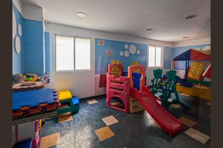 Apartamento à venda com 65m², 3 quartos e 1 vagaÁrea comum