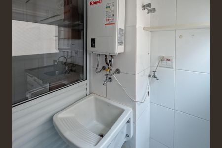 Apartamento à venda com 65m², 3 quartos e 1 vagaÁrea de Serviço