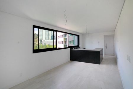 Apartamento à venda com 82m², 2 quartos e 2 vagasSala