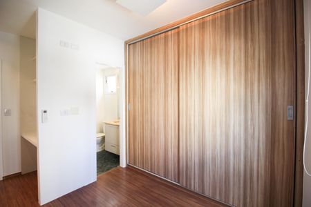 Apartamento à venda com 60m², 1 quarto e 1 vagaSuíte