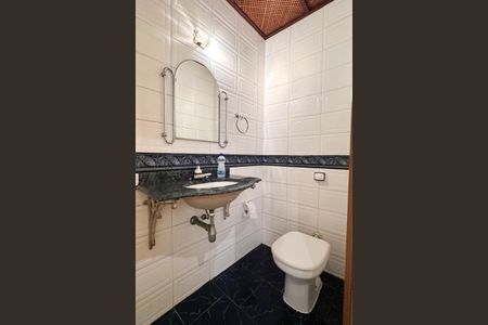 Apartamento à venda com 184m², 4 quartos e 1 vagaLavabo