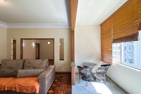 Apartamento à venda com 184m², 4 quartos e 1 vagaSala