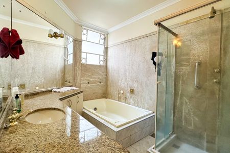 Apartamento à venda com 184m², 4 quartos e 1 vagaSuíte