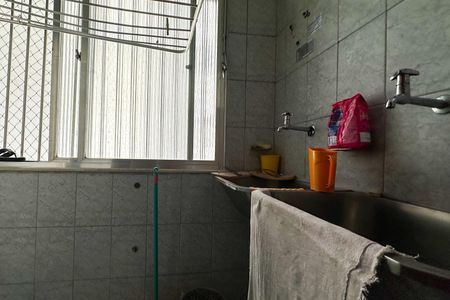 Apartamento à venda com 184m², 4 quartos e 1 vagaÁrea de Serviço